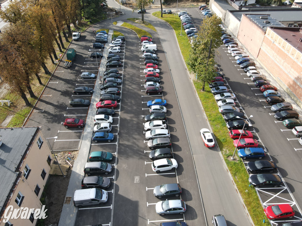 Tarnowskie Góry. Centrum przesiadkowe w budowie