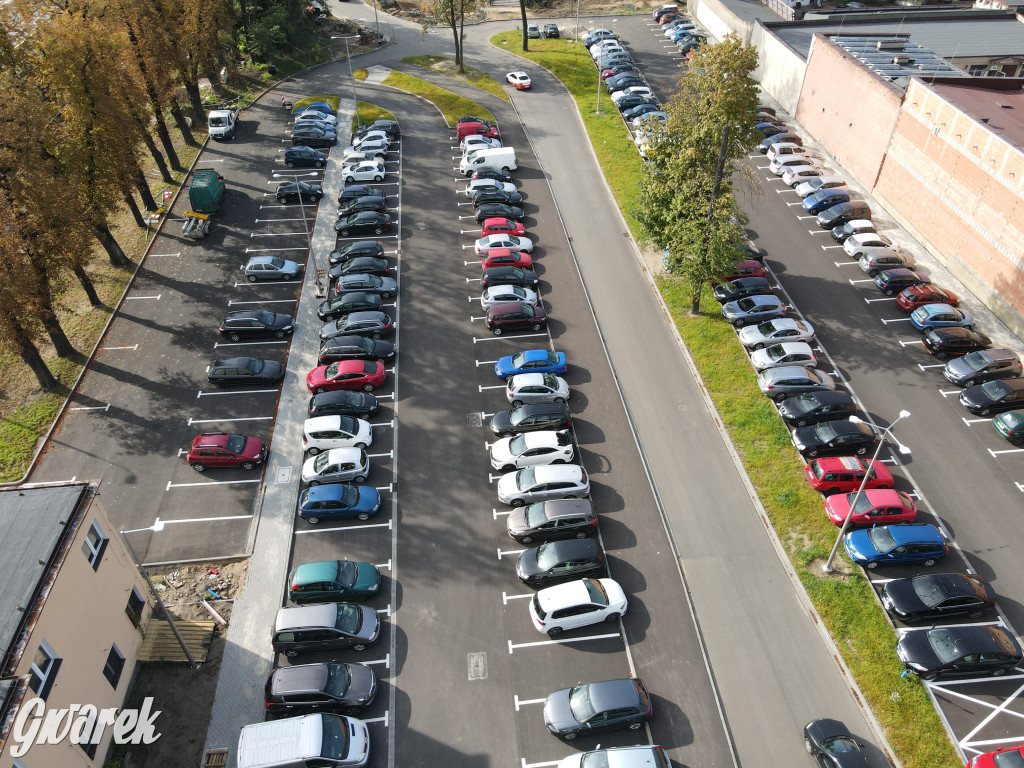 Tarnowskie Góry. Centrum przesiadkowe w budowie
