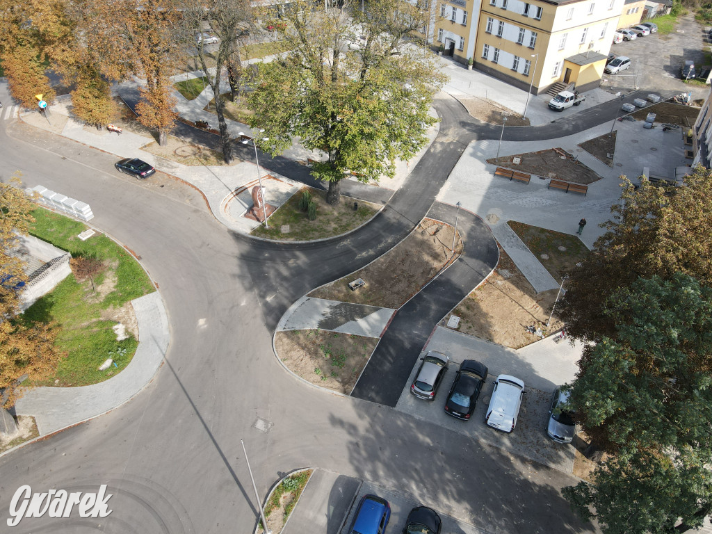 Tarnowskie Góry. Centrum przesiadkowe w budowie