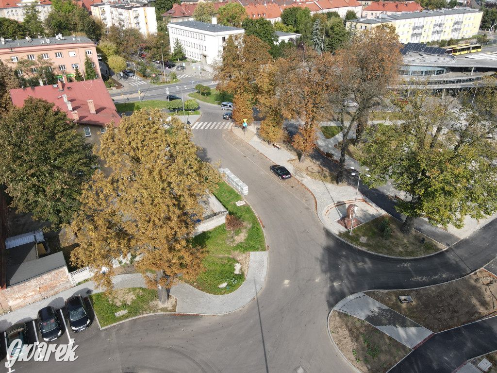 Tarnowskie Góry. Centrum przesiadkowe w budowie