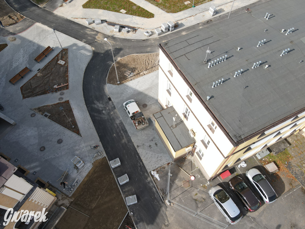 Tarnowskie Góry. Centrum przesiadkowe w budowie