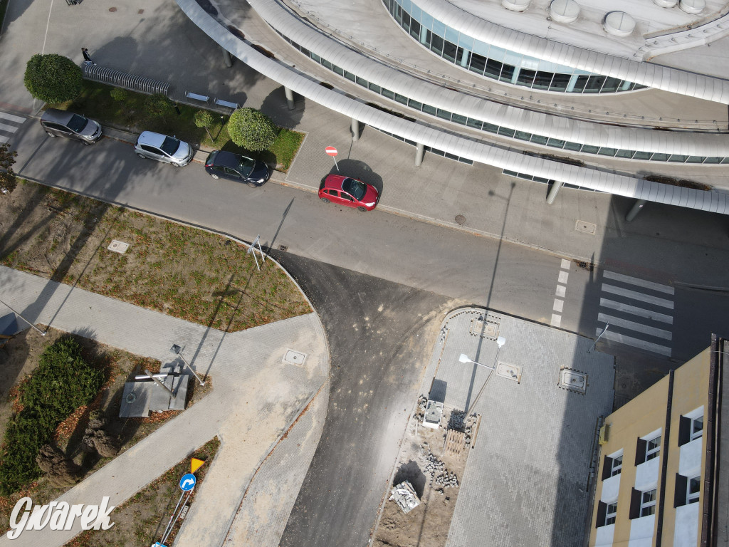Tarnowskie Góry. Centrum przesiadkowe w budowie