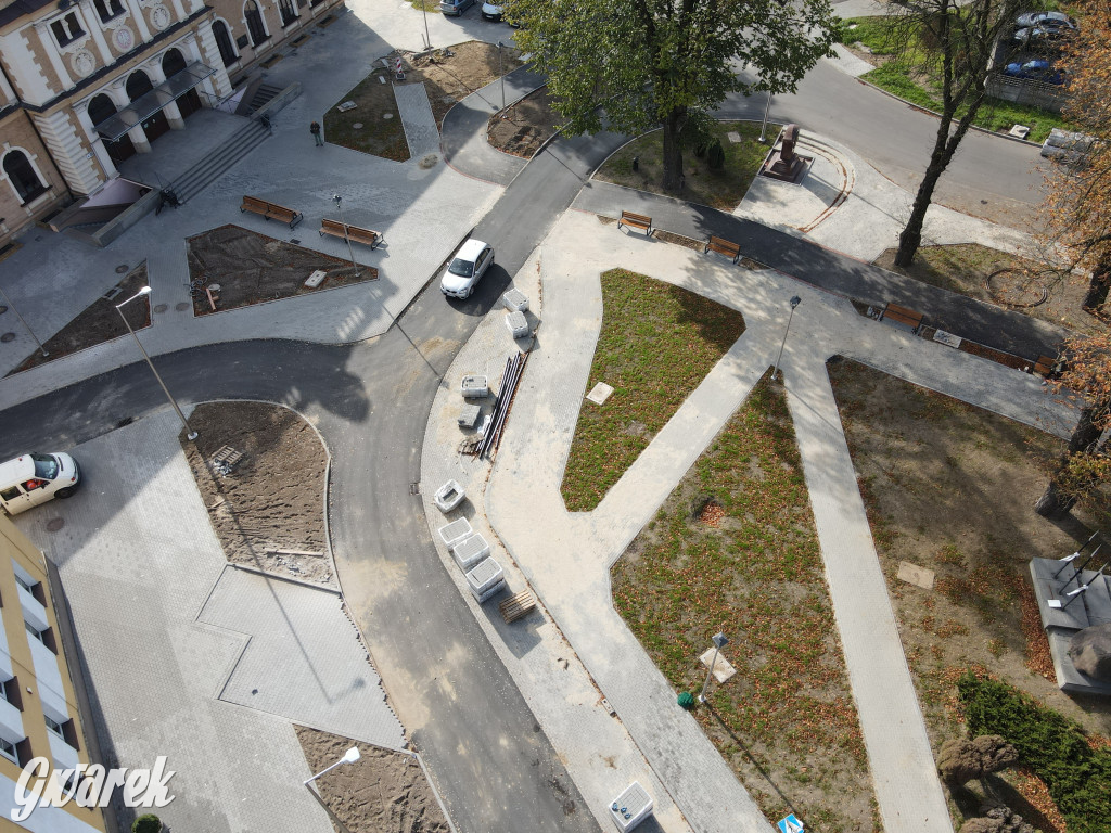 Tarnowskie Góry. Centrum przesiadkowe w budowie