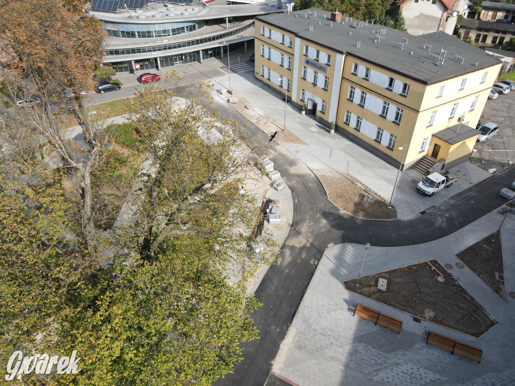 Tarnowskie Góry. Centrum przesiadkowe w budowie