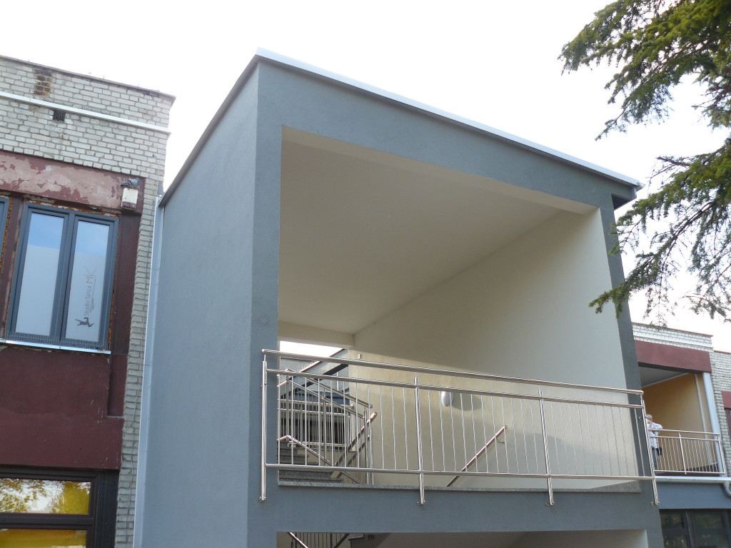 Osada Jana. Klatki schodowe w miejse estakady