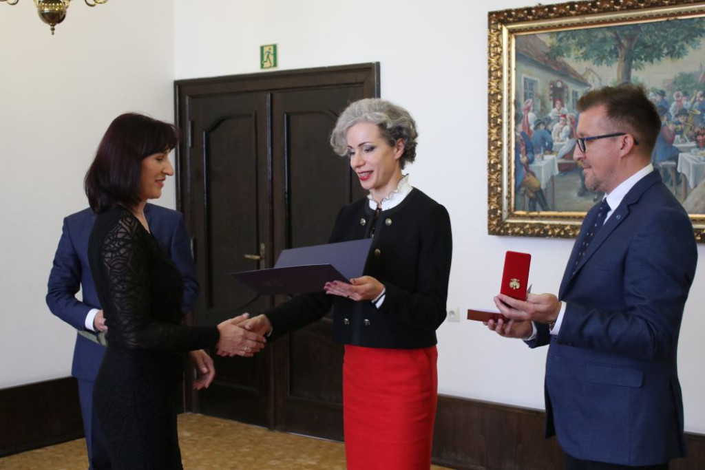 Nagrody dla piekarskich nauczycieli [FOTO]