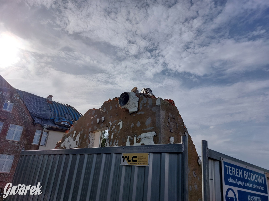 Wyburzone przedszkole w Reptach Śląskich