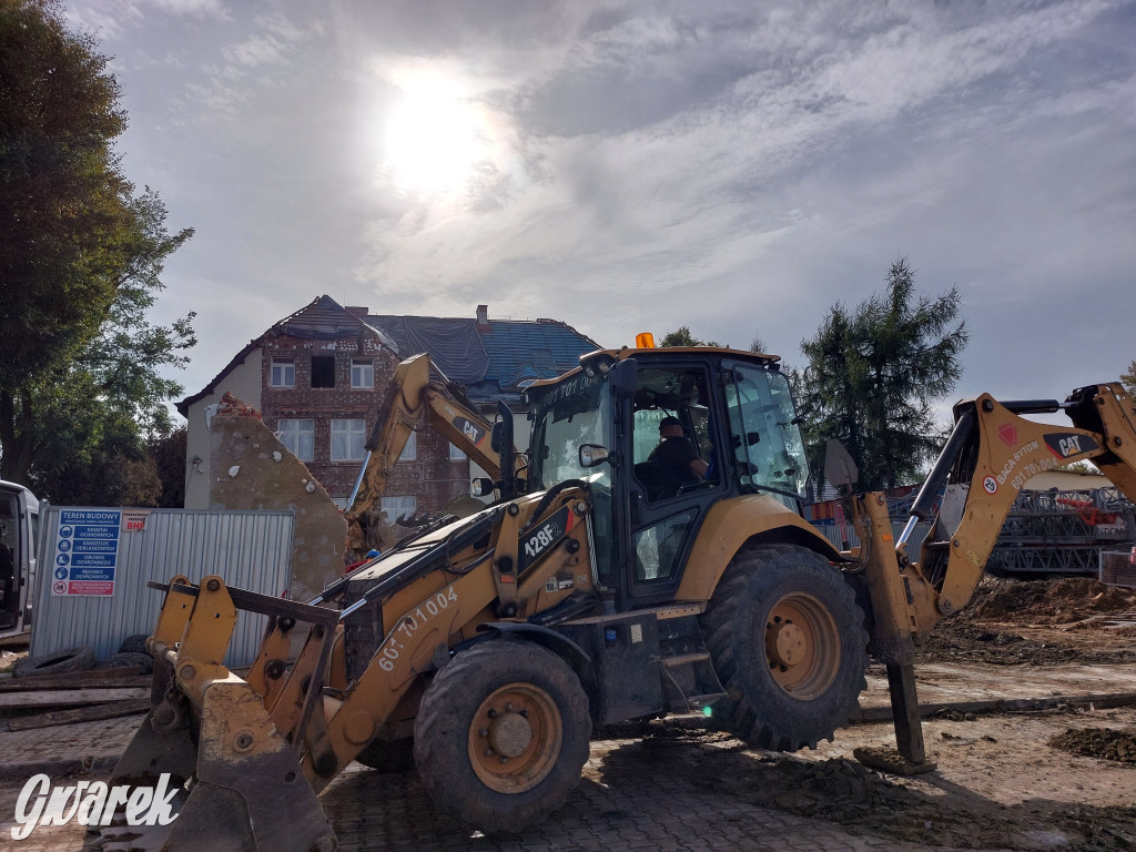 Wyburzone przedszkole w Reptach Śląskich