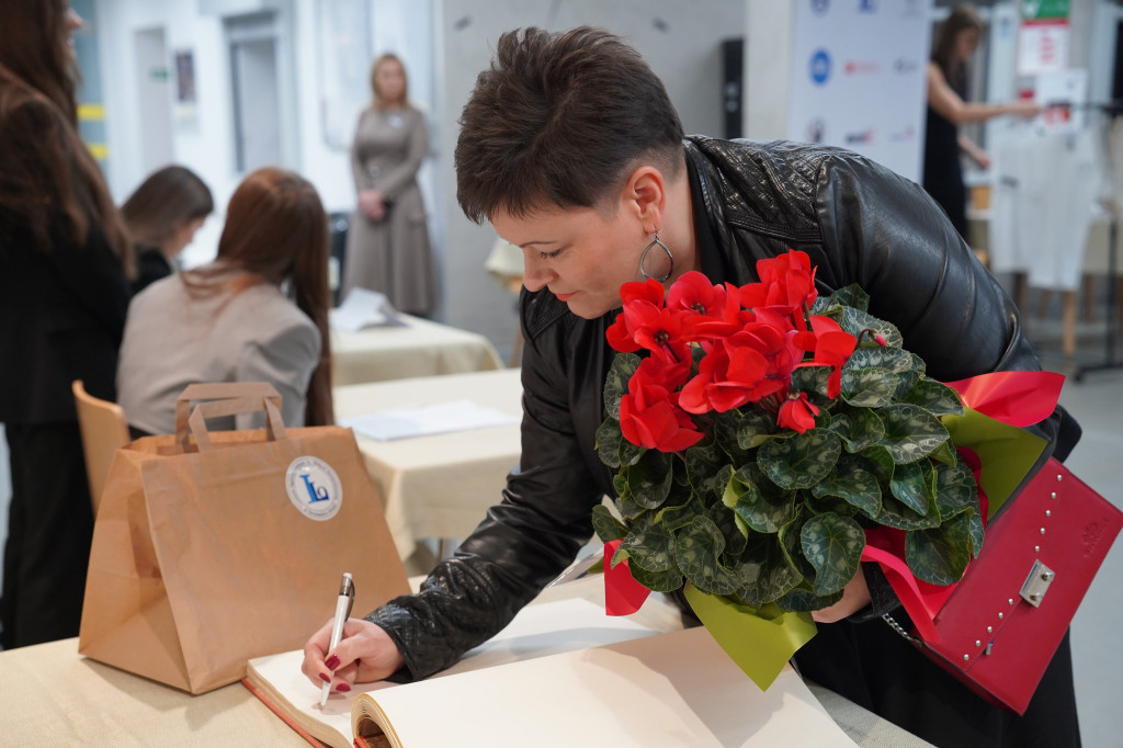 Sempa świętuje 100. urodziny