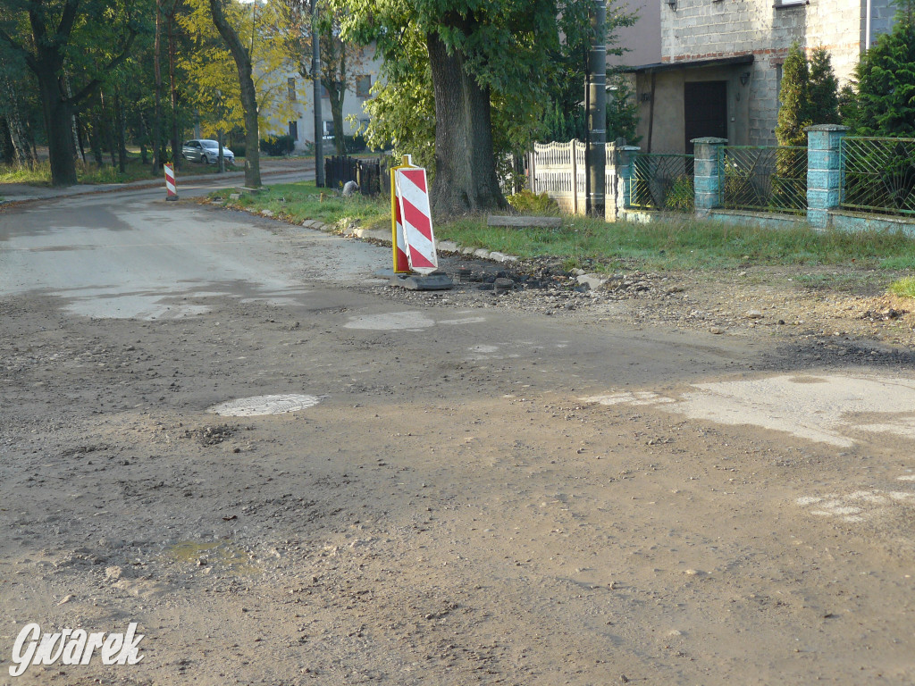 Nakło Śląskie. Rozkopana ul. Dworcowa