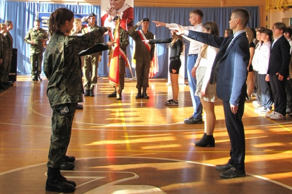 Ślubowanie klasy o profilu straży granicznej [FOTO]