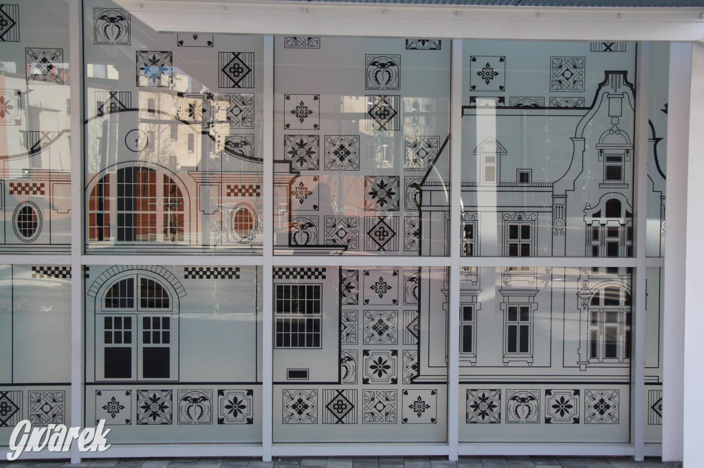 Nowa atrakcja w centrum. Za elewacją zabytkowej kamienicy [FOTO]