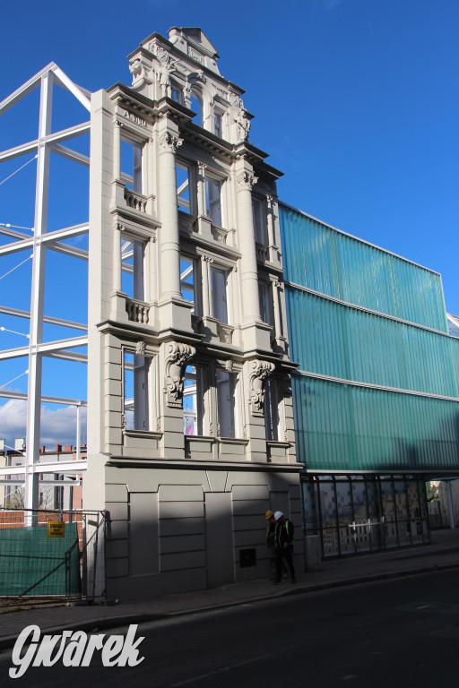 Nowa atrakcja w centrum. Za elewacją zabytkowej kamienicy [FOTO]