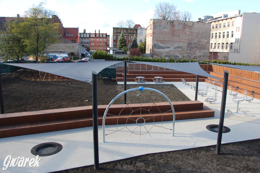 Nowa atrakcja w centrum. Za elewacją zabytkowej kamienicy [FOTO]