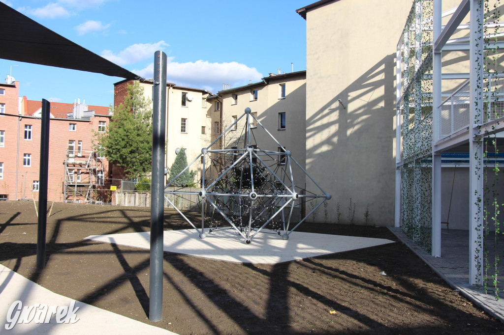 Nowa atrakcja w centrum. Za elewacją zabytkowej kamienicy [FOTO]