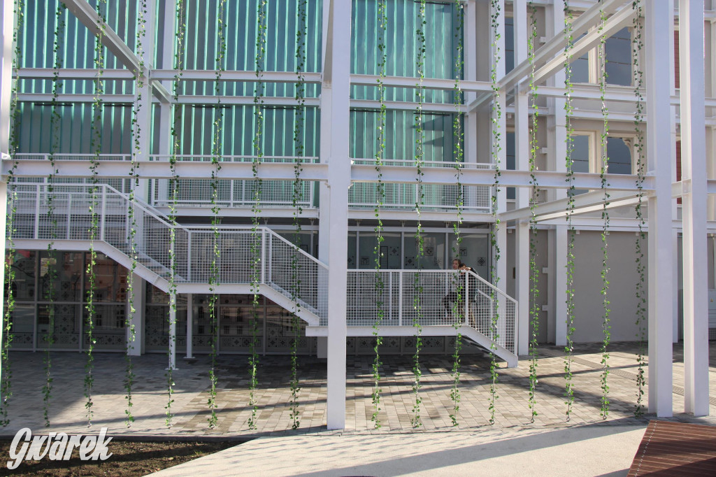 Nowa atrakcja w centrum. Za elewacją zabytkowej kamienicy [FOTO]