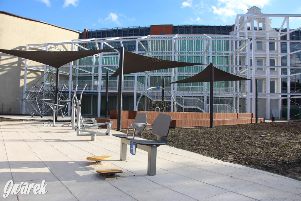 Nowa atrakcja w centrum. Za elewacją zabytkowej kamienicy [FOTO]