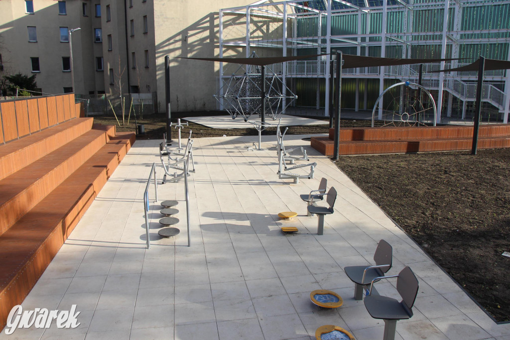 Nowa atrakcja w centrum. Za elewacją zabytkowej kamienicy [FOTO]