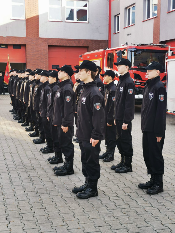 To pierwsza taka klasa. Złożyli ślubowanie [FOTO]