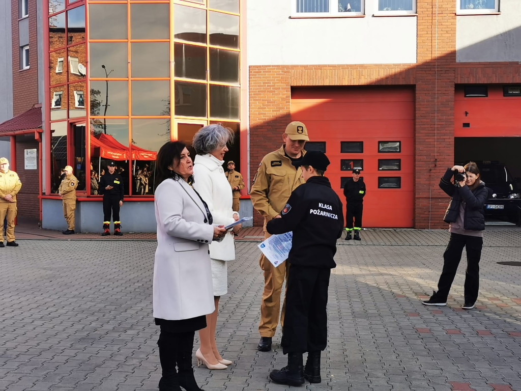 To pierwsza taka klasa. Złożyli ślubowanie [FOTO]