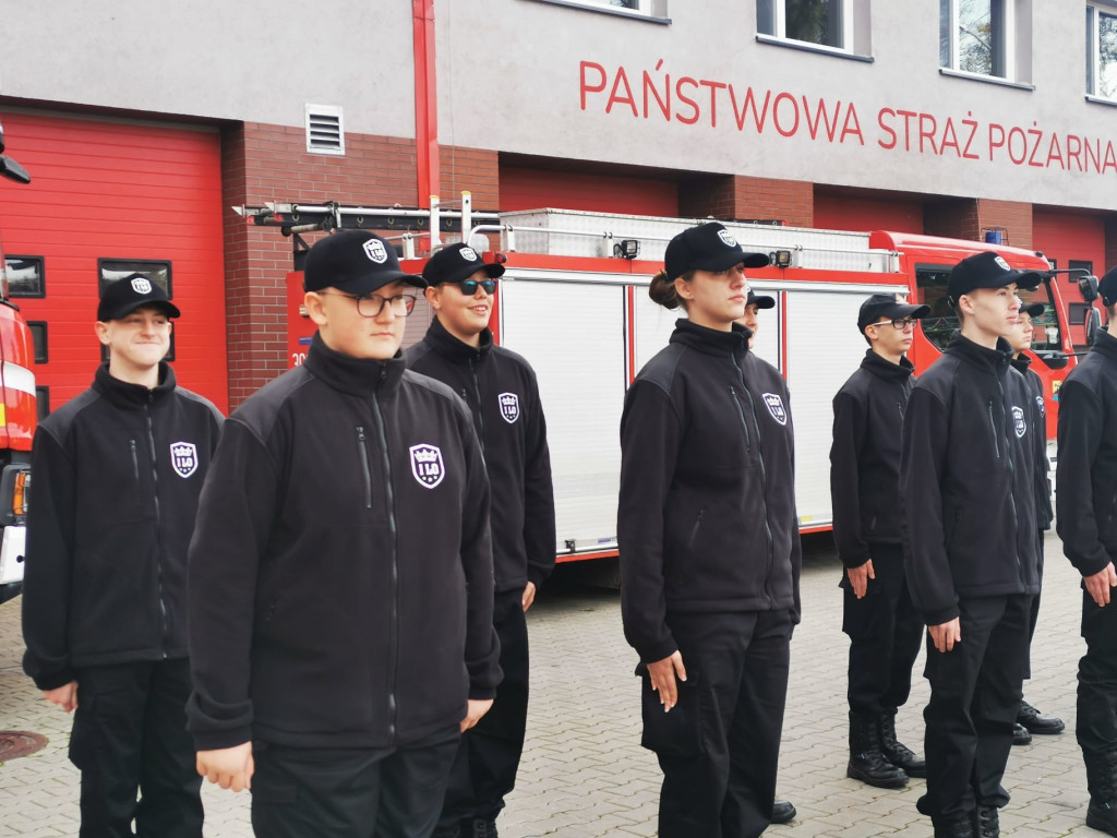 To pierwsza taka klasa. Złożyli ślubowanie [FOTO]