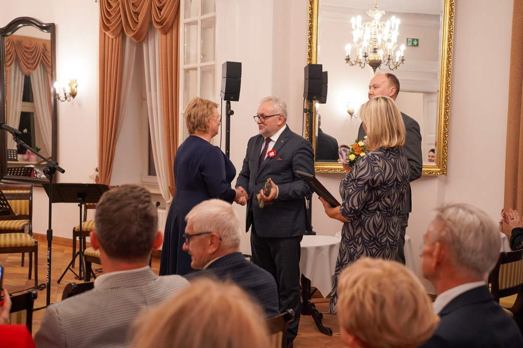 Pałac w Rybnej. Wręczenie Srebrnych Skrzydeł