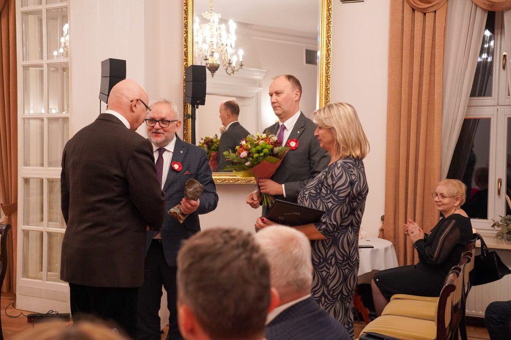 Pałac w Rybnej. Wręczenie Srebrnych Skrzydeł