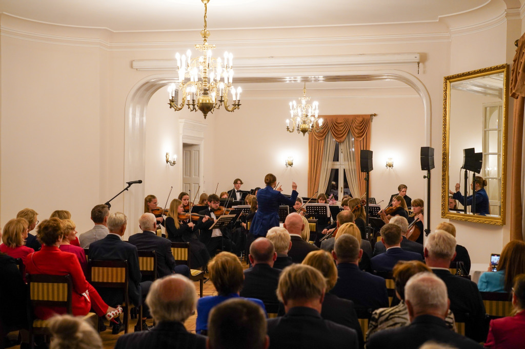 Pałac w Rybnej. Wręczenie Srebrnych Skrzydeł