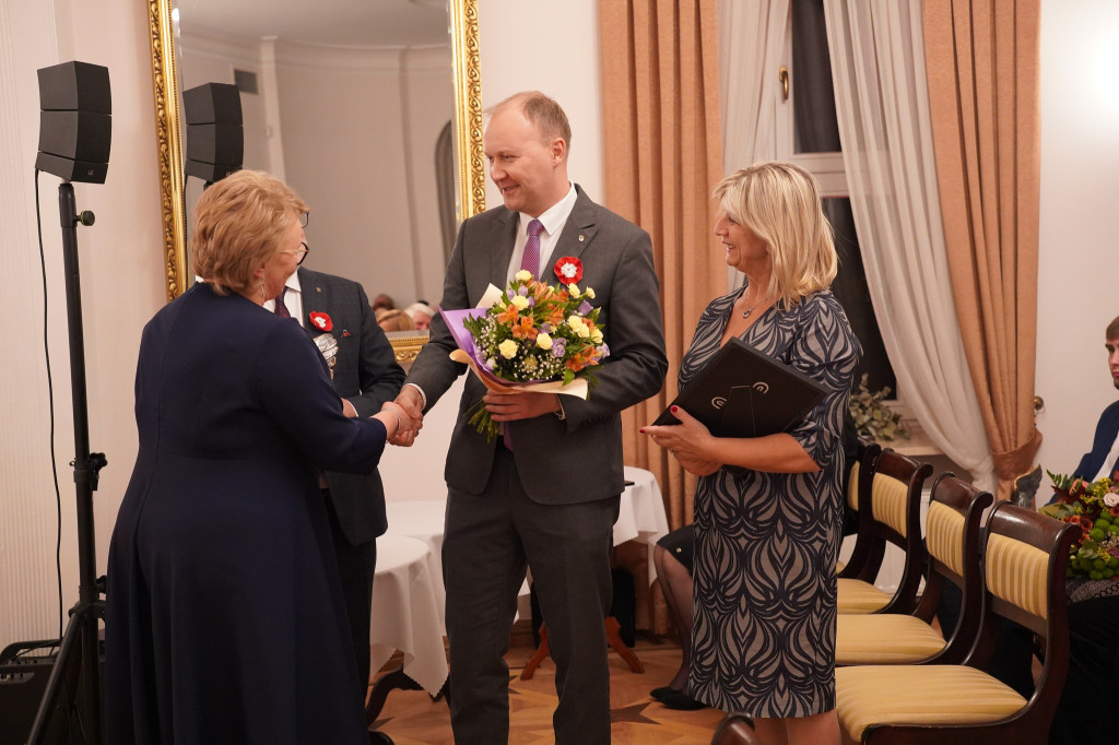 Pałac w Rybnej. Wręczenie Srebrnych Skrzydeł