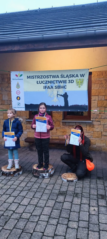 Łucznicy z Tarnowskich Gór na podium [ZDJĘCIA]