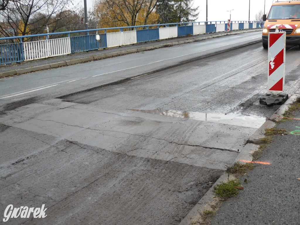 Tarnowskie Góry. Utrudnienia w ruchu na wiadukcie