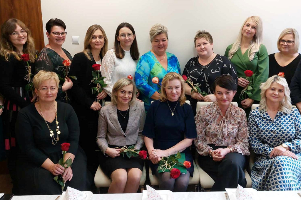 Powiat tarnogórski. Świętowali pracownicy socjalni