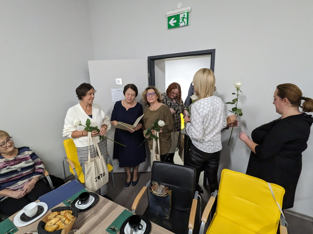 Powiat tarnogórski. Świętowali pracownicy socjalni