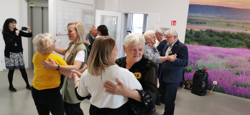 Powiat tarnogórski. Świętowali pracownicy socjalni