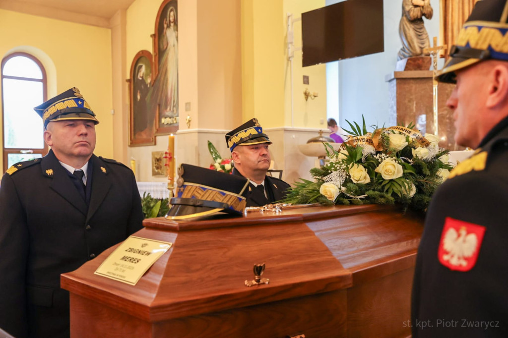 Strażackie pożegnanie generała Zbigniewa Meresa