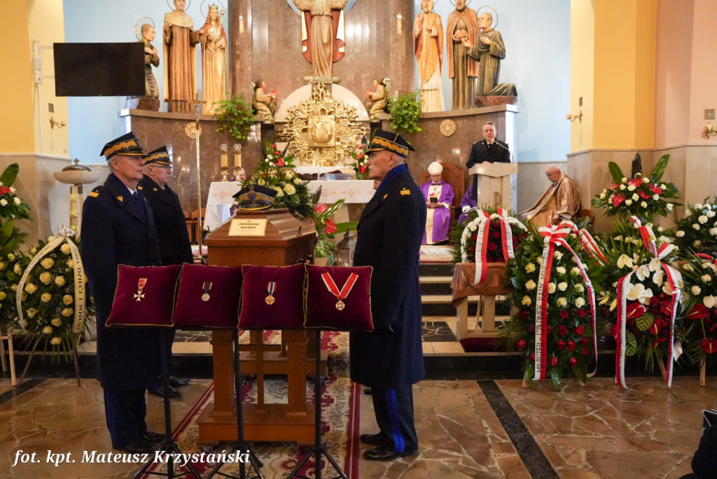 Strażackie pożegnanie generała Zbigniewa Meresa