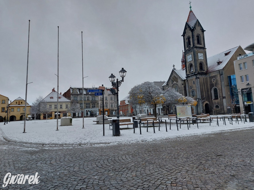 Zimowo na rynku w Tarnowskich Górach