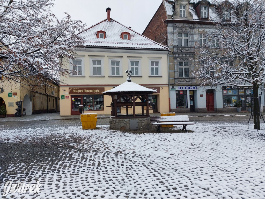 Zimowo na rynku w Tarnowskich Górach