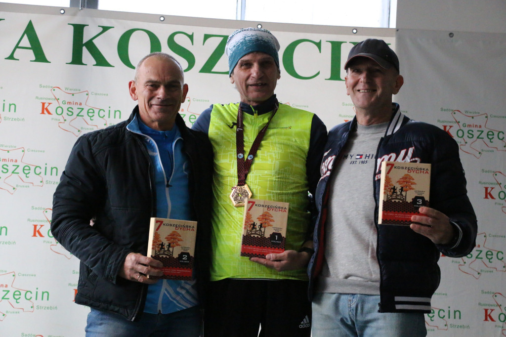 Koszęcińska Dycha. Śnieg nie zniechęcił biegaczy [FOTO]