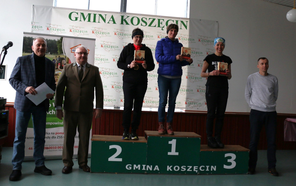 Koszęcińska Dycha. Śnieg nie zniechęcił biegaczy [FOTO]