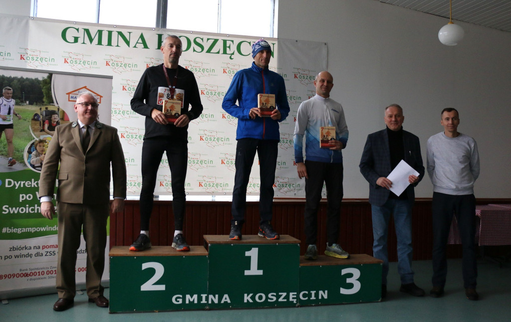 Koszęcińska Dycha. Śnieg nie zniechęcił biegaczy [FOTO]