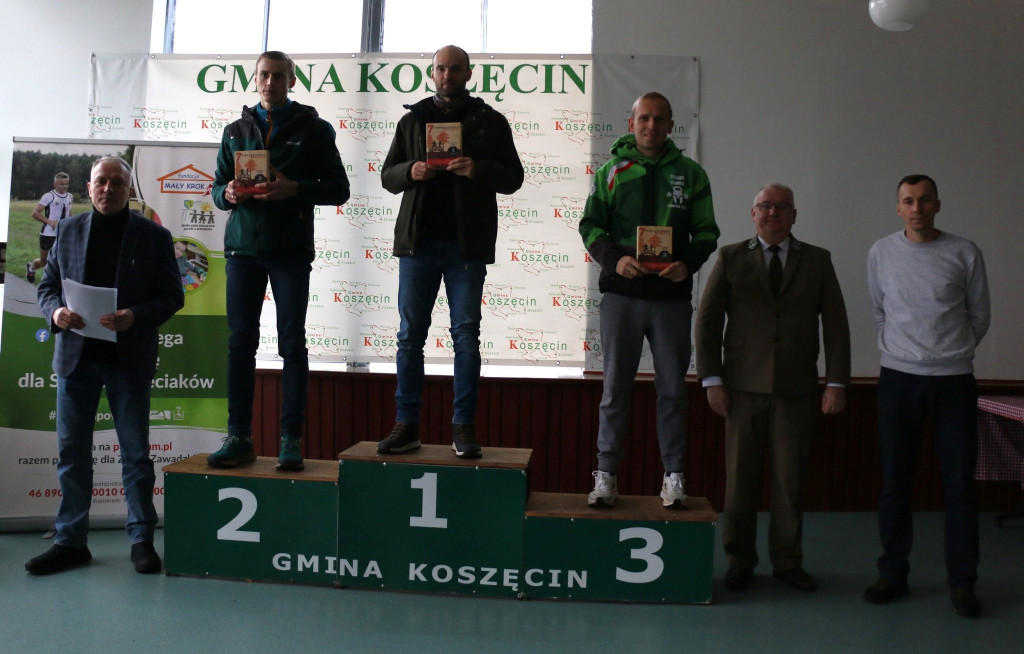 Koszęcińska Dycha. Śnieg nie zniechęcił biegaczy [FOTO]