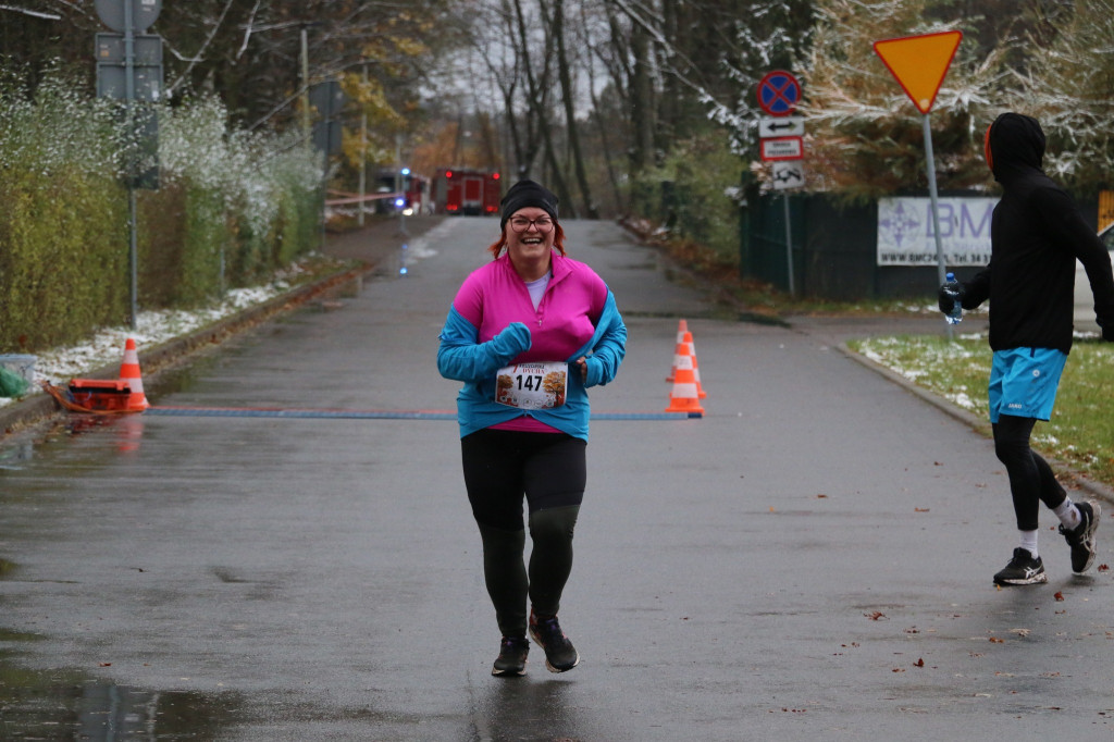 Koszęcińska Dycha. Śnieg nie zniechęcił biegaczy [FOTO]