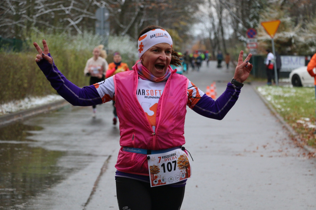 Koszęcińska Dycha. Śnieg nie zniechęcił biegaczy [FOTO]