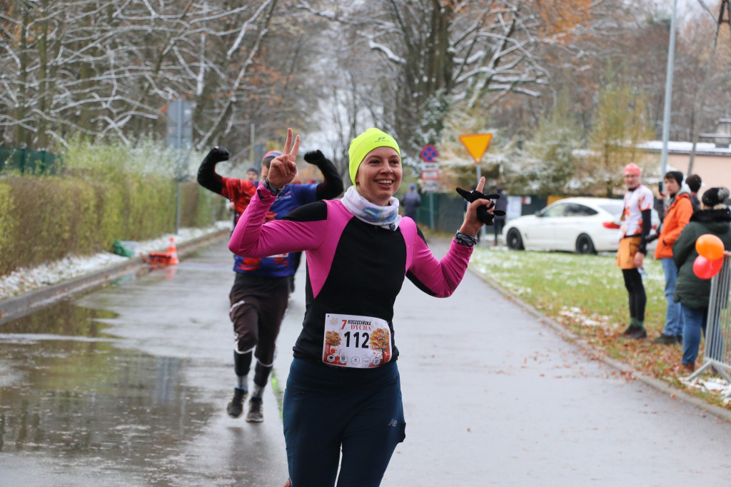 Koszęcińska Dycha. Śnieg nie zniechęcił biegaczy [FOTO]