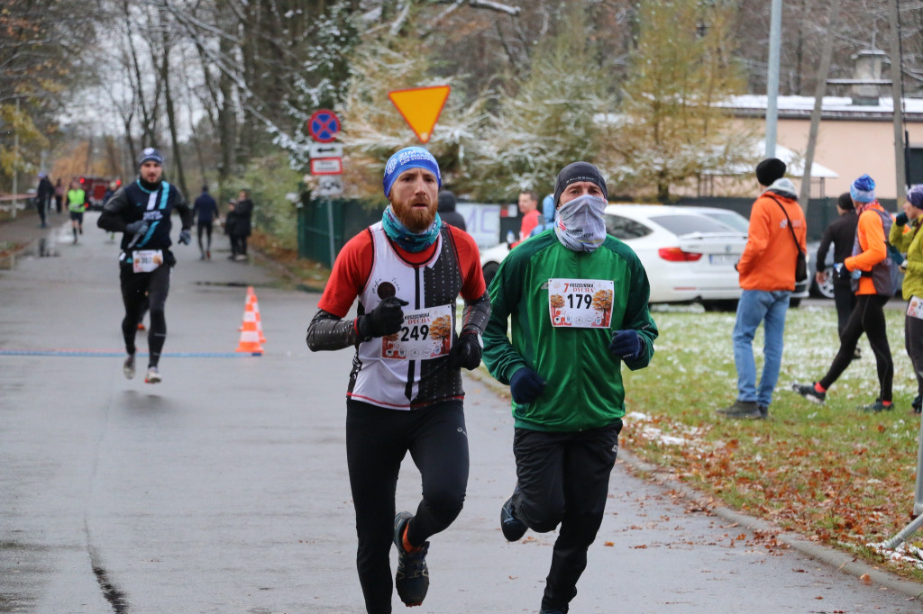 Koszęcińska Dycha. Śnieg nie zniechęcił biegaczy [FOTO]