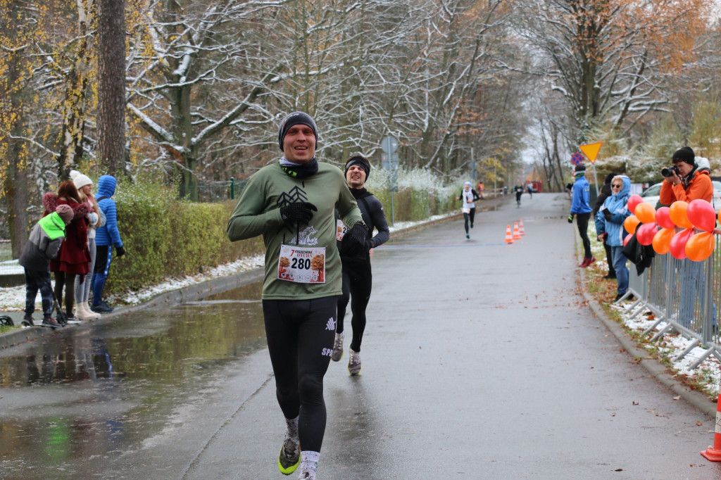 Koszęcińska Dycha. Śnieg nie zniechęcił biegaczy [FOTO]