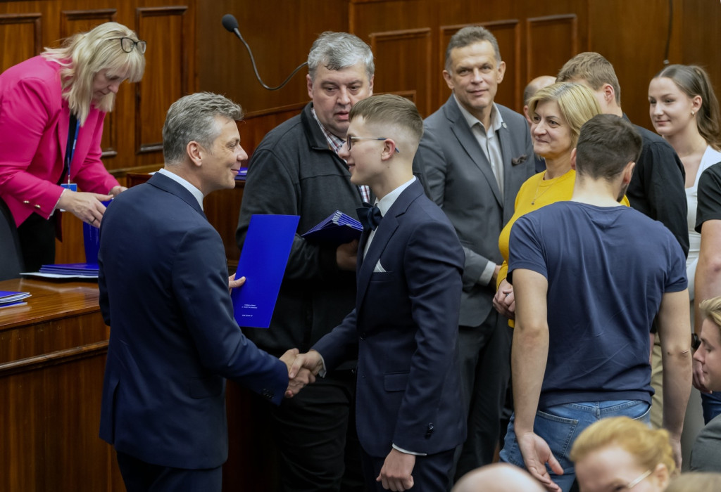 Stypendia dla najlepszych sportowców w mieście [FOTO]