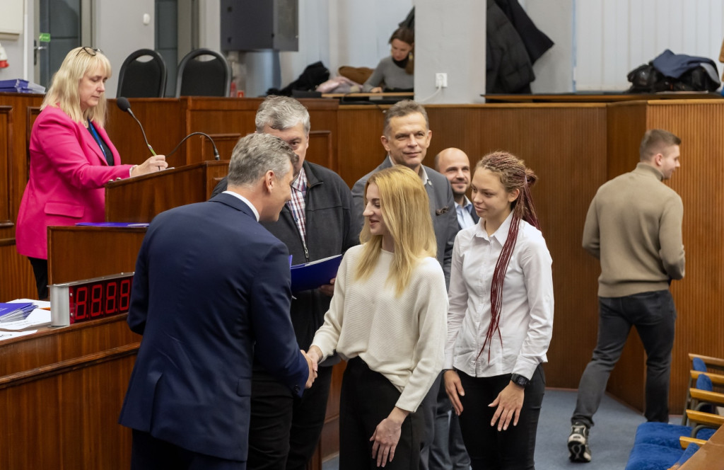 Stypendia dla najlepszych sportowców w mieście [FOTO]