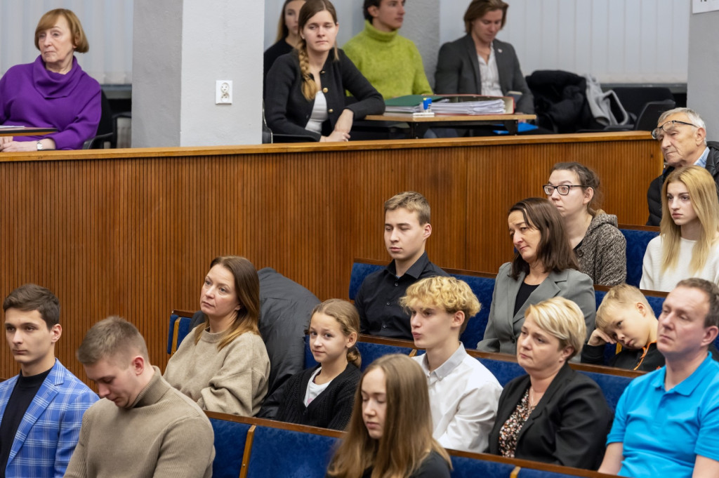 Stypendia dla najlepszych sportowców w mieście [FOTO]